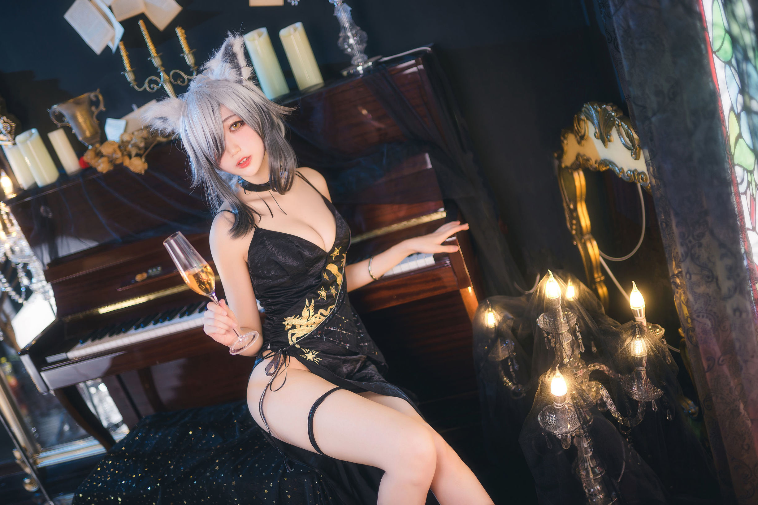 [Cosplay写真]周叽是可爱兔兔礼服插图6